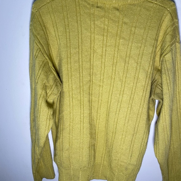 Turtleneck - Picture 3 of 5